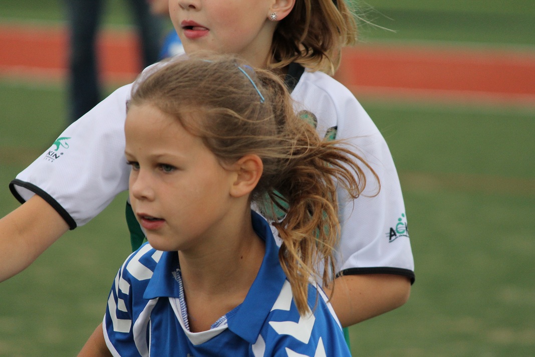 Oefenwedstrijd E2 Almkerk 099.JPG